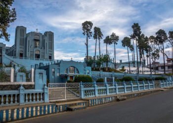 Govt decides to reopen places of worship from Oct 1