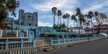 Govt decides to reopen places of worship from Oct 1