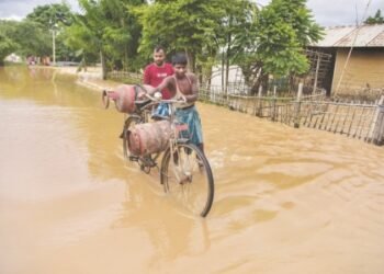 2.25 lakh people affected by fresh floods in Assam