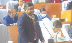 Congress MLA backs prefab structure at entry-exit point