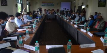 West Jaiñtia Hills officials meet with Assam counterparts over disputed border