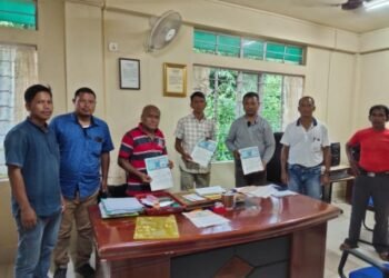 Land docs handed over to Govt