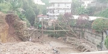 A bamboo bridge in Umpling