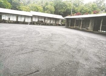 ‘Cleanest village’ suffers but reluctant to reopen to tourists