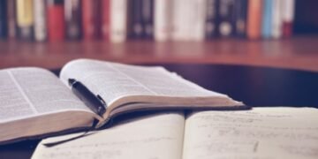 Govt extends closure of regular schooling