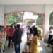 Queues of undergrad students seen again