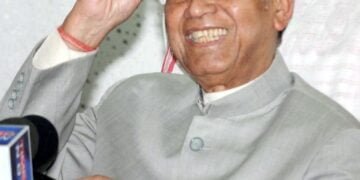 Ex-Assam CM Tarun Gogoi dies at age 84
