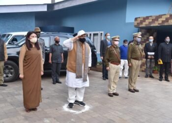 Guv holds review meet in Ri Bhoi