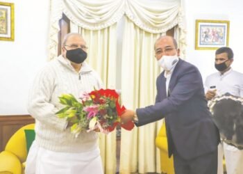 Metbah latest in list of politicos to meet Guv on Residents Act