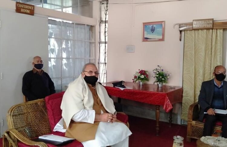 Governor holds meetings on Jaiñtia Hills issues