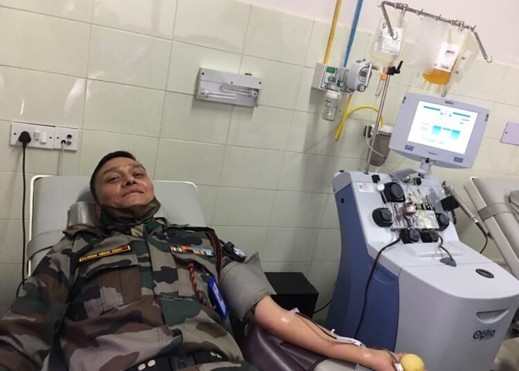 Assam Rifles personnel donate plasma