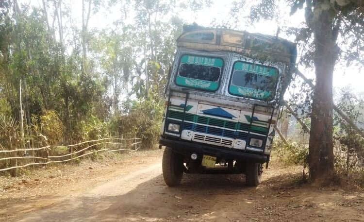 North Garo Hills police seize illegal coal truck