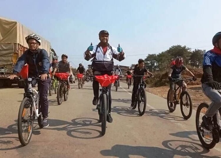 Car rally on safe driving habits held in East Jaiñtia Hills