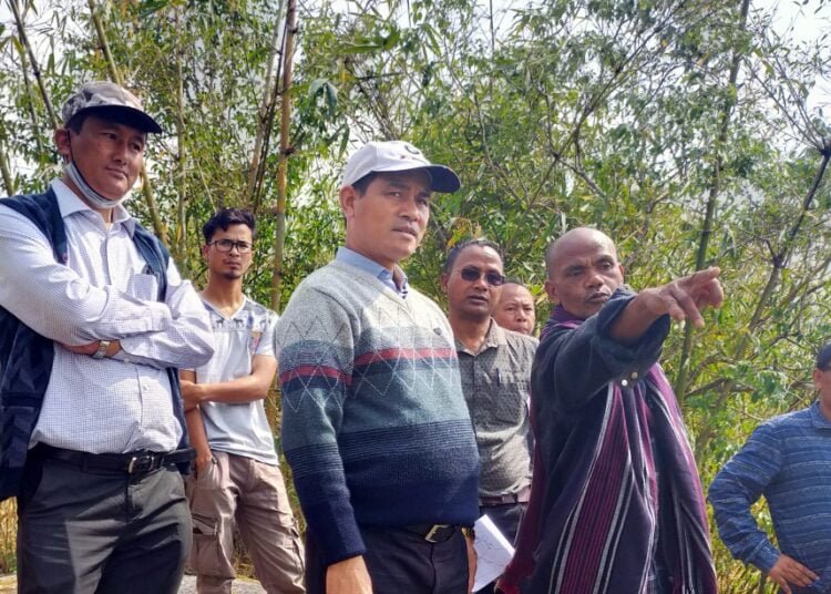Tongkhar inspects road preparations for youth assembly