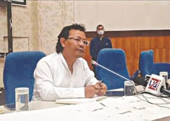 James defends appointment of MPDCL director, Congress attacks