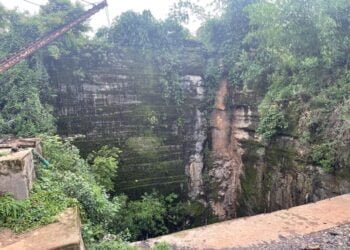 Three persons missing in mine identified