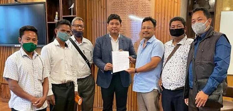 James pursues Dadenggre’s demand with Conrad