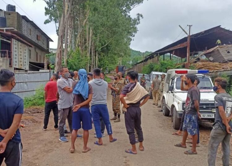 Woman gets the sack, KSU padlocks factory