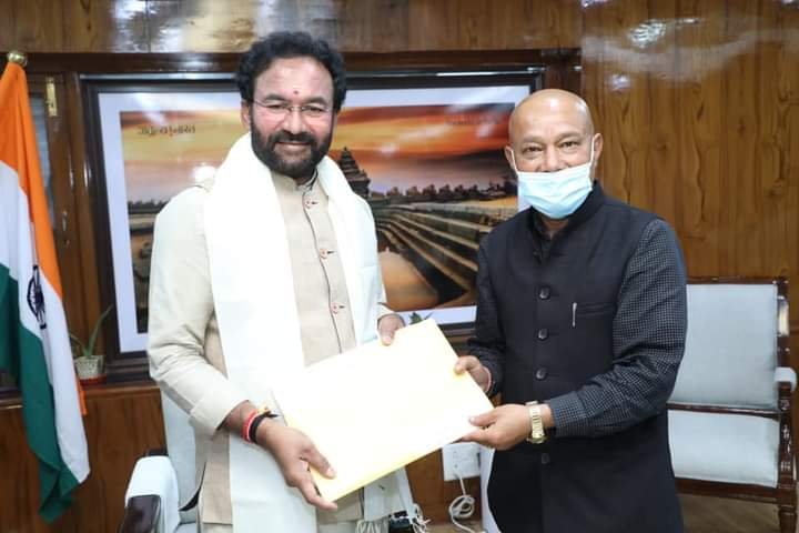 Shullai seeks centre’s support in development initiatives