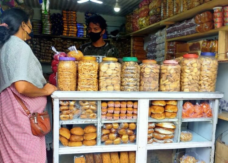DC urged to allow confectioneries to open daily