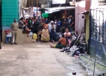 Free treatment demanded for injured in IED blast