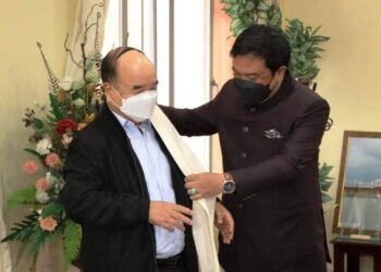Lambor meets Mizoram CM to discuss economic development