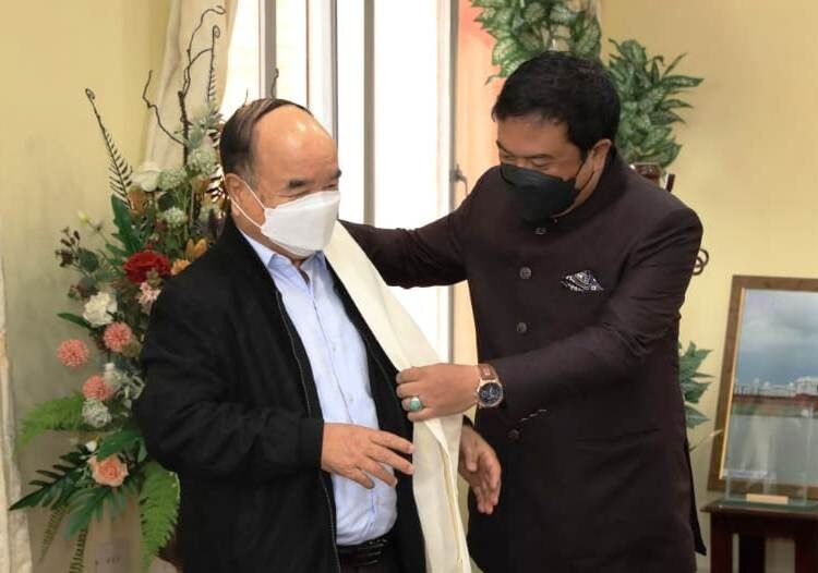 Lambor meets Mizoram CM to discuss economic development