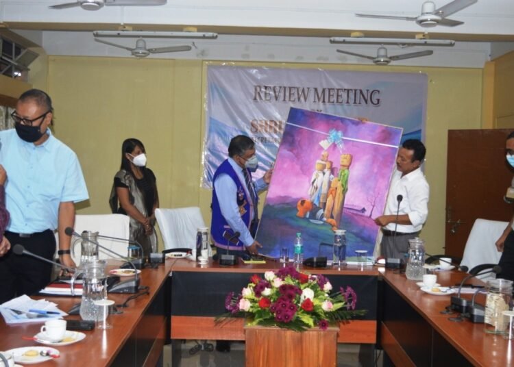 Chief Secretary reviews Covid vax in Garo Hills