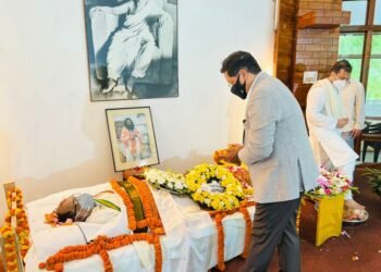 Gov, CM condoles demise of former RS MP