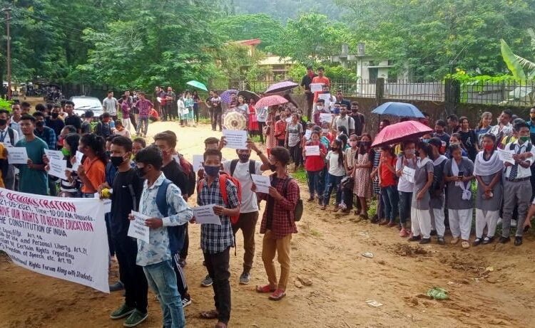 Demand for transfer of SGH college principal over vax storm