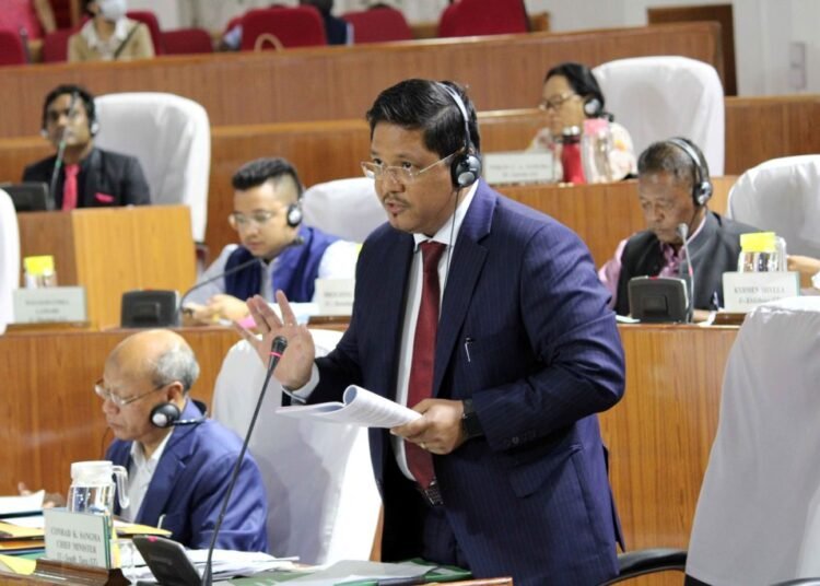 Govt focused on easing stress for agri, tourism industries: CM