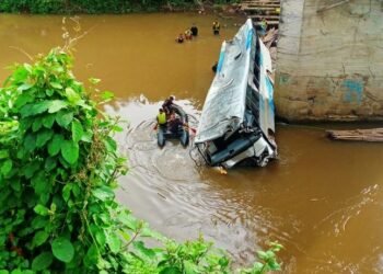 NGOs, residents demand help for accident victims