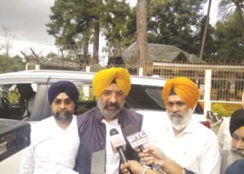 Delhi Sikh delegation meets Guv on Sweepers Colony issue