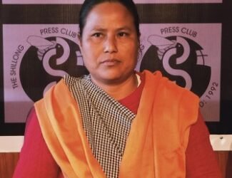 Woman accuses Dorbar of ostracisation for exposing corruption