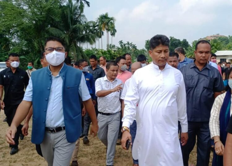 Assam, Meghalaya ministers jointly visit border dispute areas