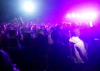 Covid protocols go for a toss in new district