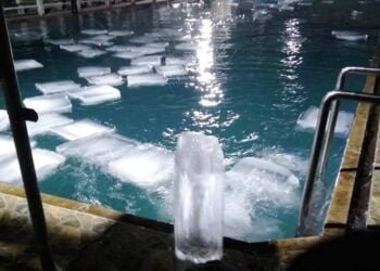 Midnight swim open to double vaccinated