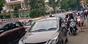 HC seeks report from Govt on ways to deal with city’s traffic jam