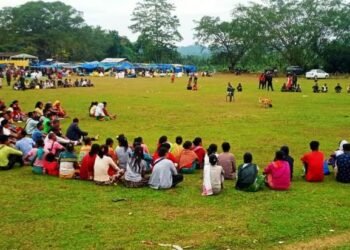 Residents stage protest against murder of teenager