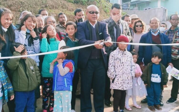 Sanbor opens 2 new roads in Lumparing