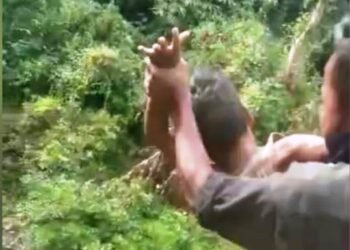 Boy thrown off hanging bridge, activist files FIR