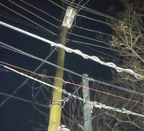 Resident raises non-functional streetlights in city