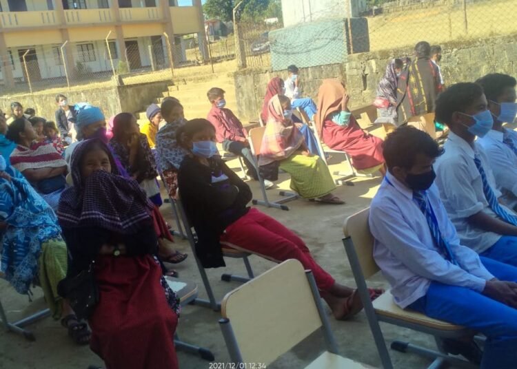 Phlangwanbroi holds awareness on combating Covid-19