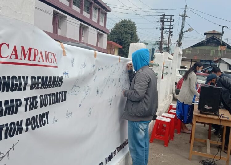 Signature campaign held for change in State reservation policy