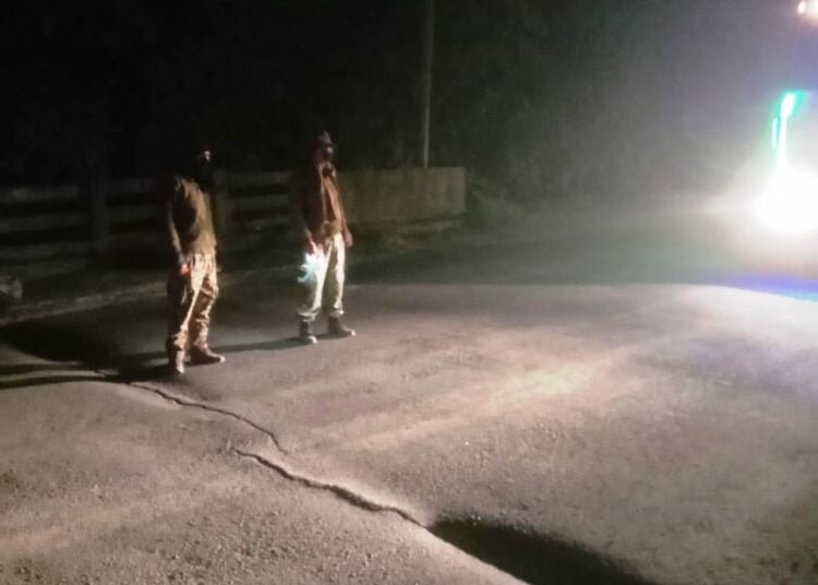 Cracks found over bridge in Sonapyrdi