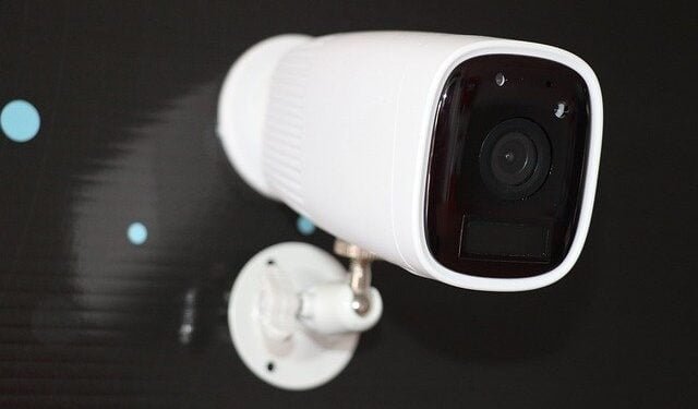 Pharmacies instructed to install CCTV cameras