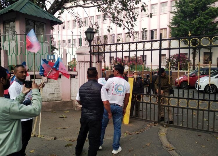 Boundary pillars hurled outside Secretariat, KHADC