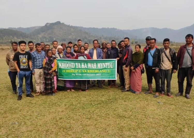 Clean Myntdu group holds meet with farmers