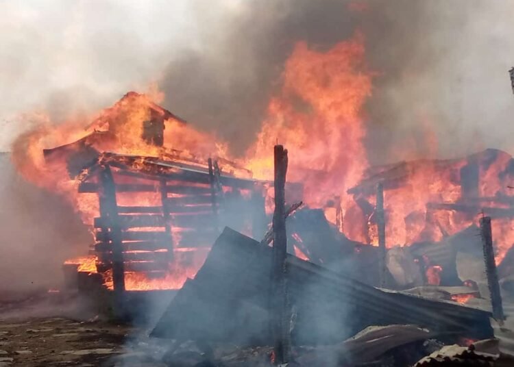 40 Iaw Pynsiñ stalls gutted