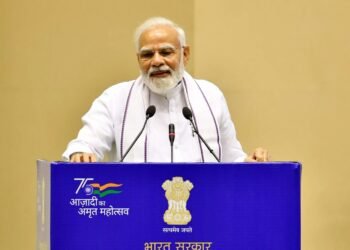 PM bats for local languages in courts, explaining laws in simpler terms